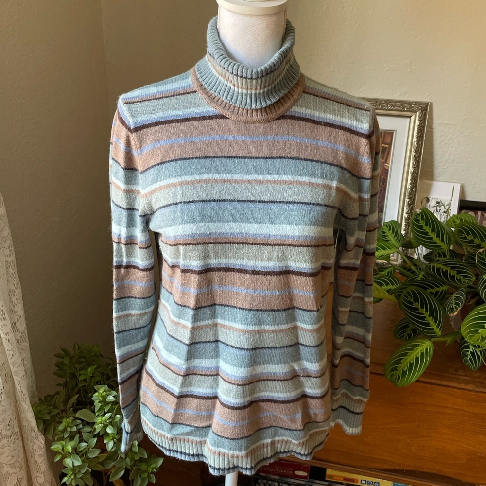 Striped turtle neck angora wool sweater